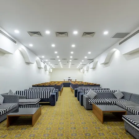 Otel Senza The & 5*